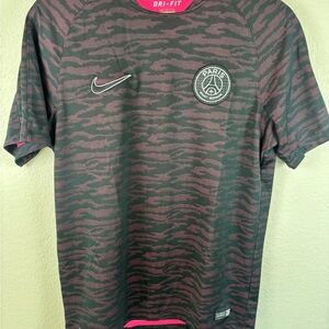 Nike Paris Dri-Fit Pink and Black T-Shirt